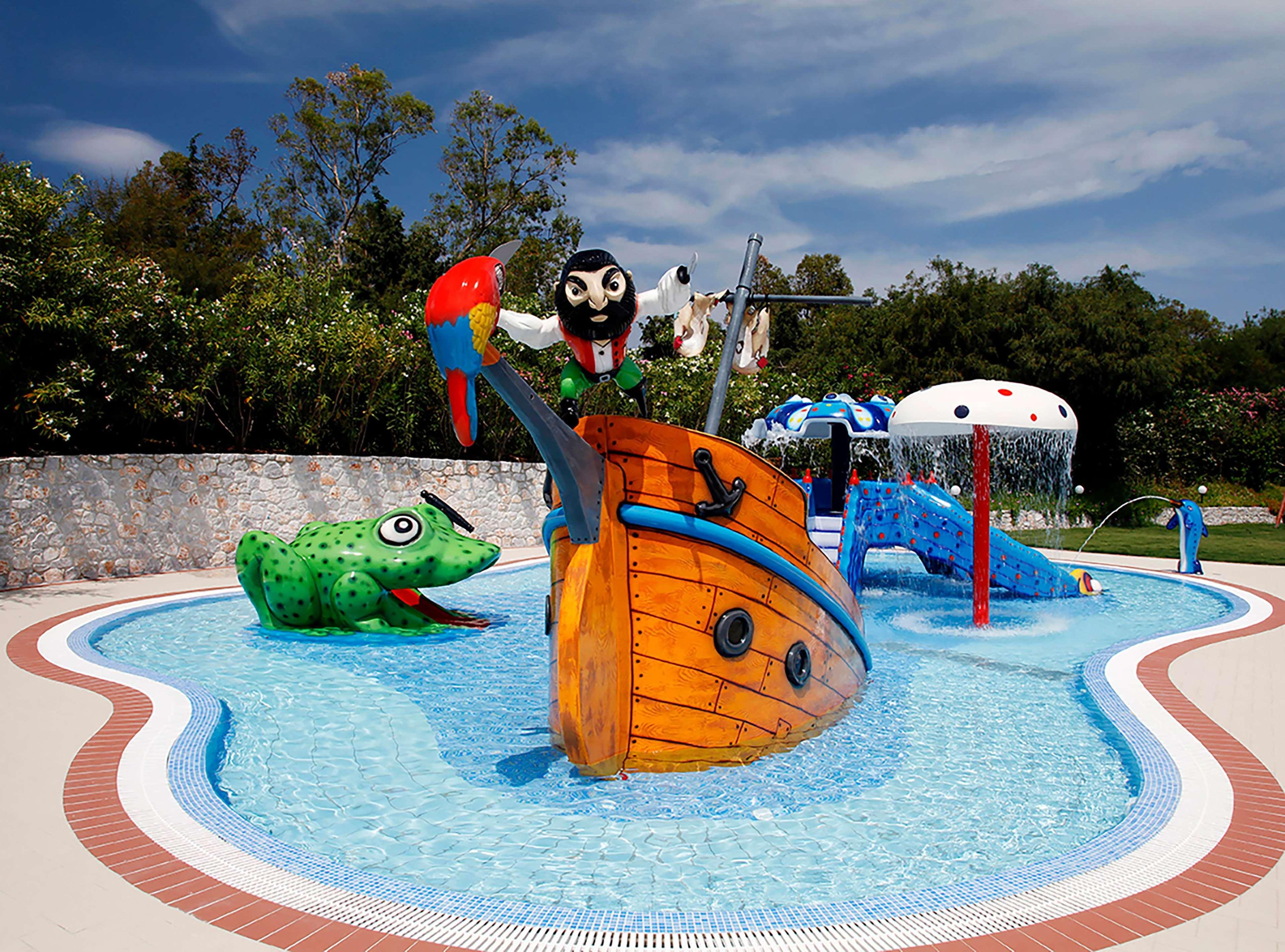 Pilot Beach Resort Georgioupoli Exterior foto